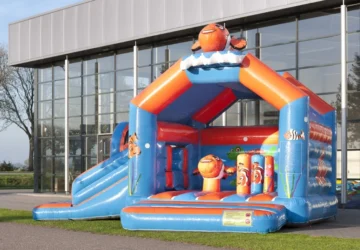 Hüpfburg Clownfisch mit Rutsche mieten – das perfekte Highlight für dein Event